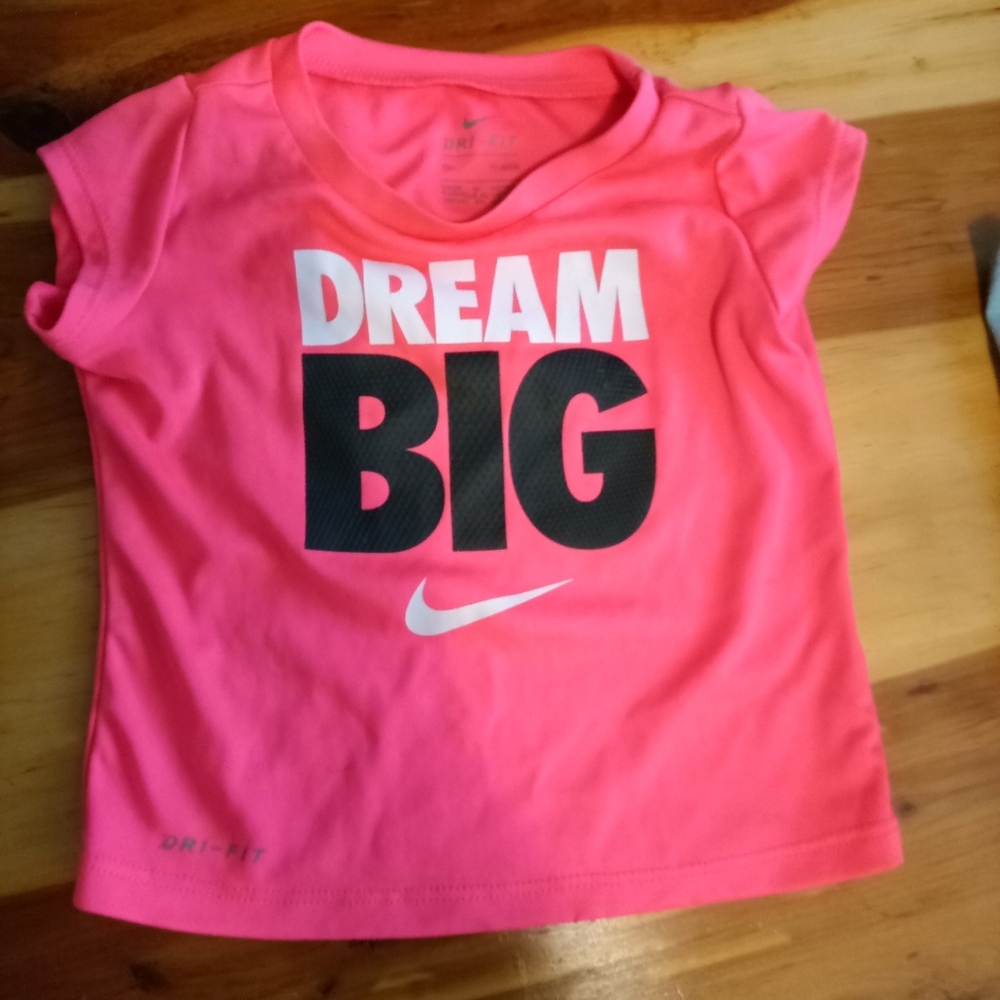 Nike Dri-FIT t-shirt 12 months new without tags